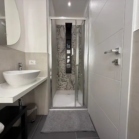 Strozzi - Modern * 피렌체